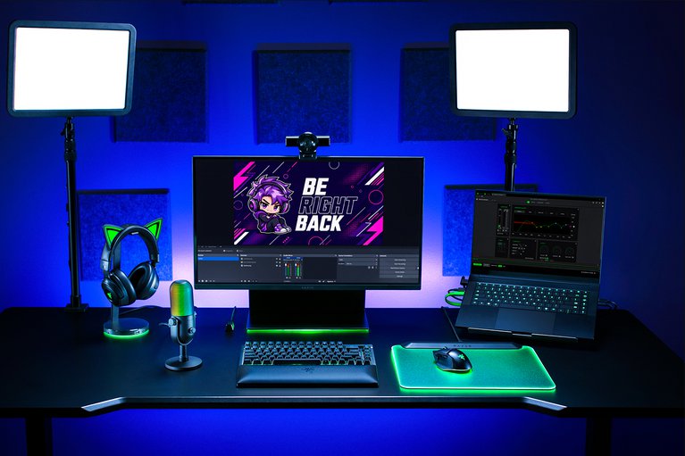 Razer Seiren V3 Chroma 32-Bit DSP - Black -view 1