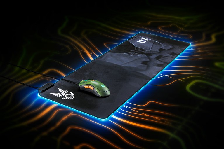 Razer Goliathus Extended Chroma Mat (Halo Infinite Edition) with Razer DeathAdder V2 Mouse (Halo Infinite Edition) - Tactical Map Surface (Angled View)