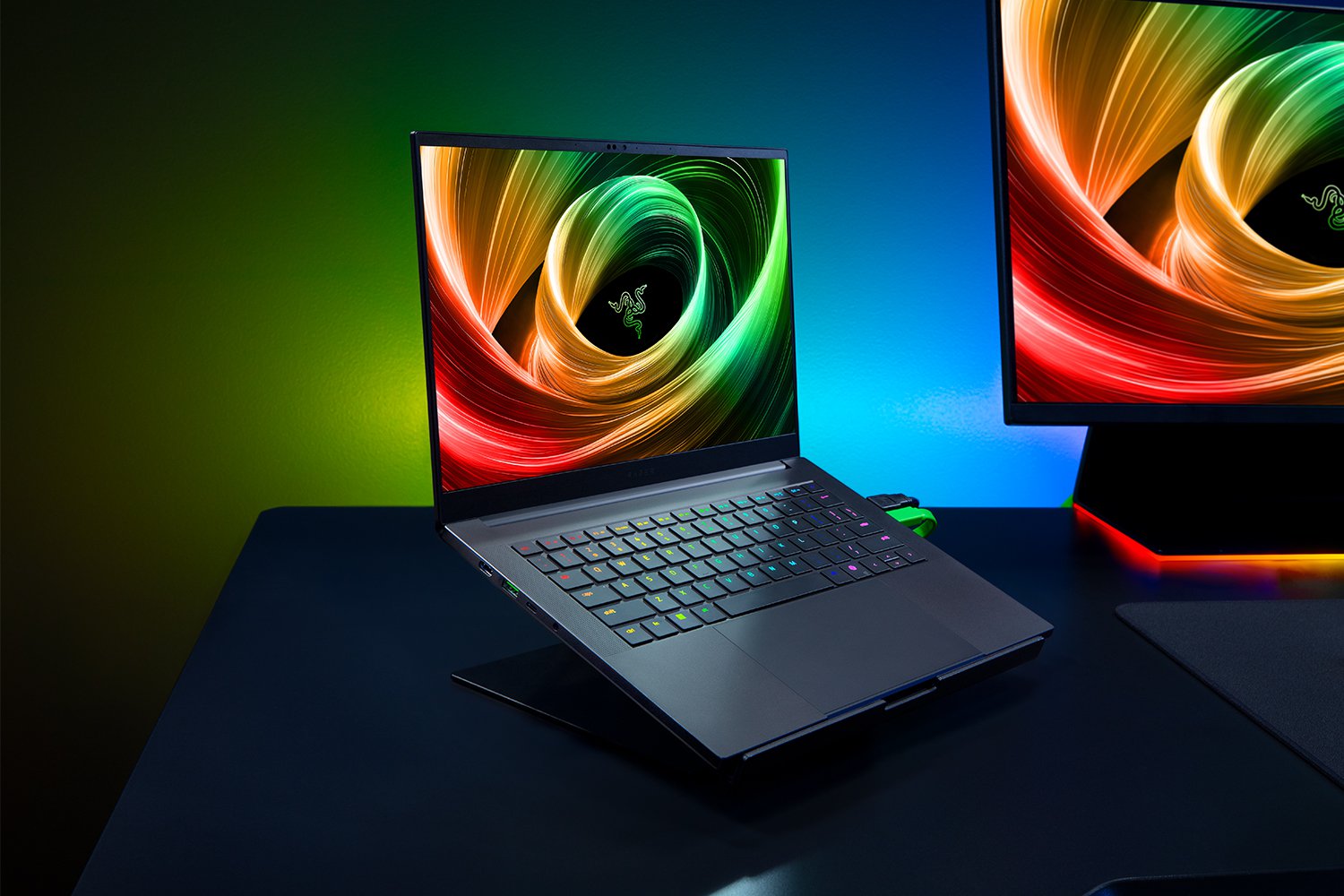 Razer Blade 14 - 3K 120 Hz OLED - GeForce RTX 5070 - Black