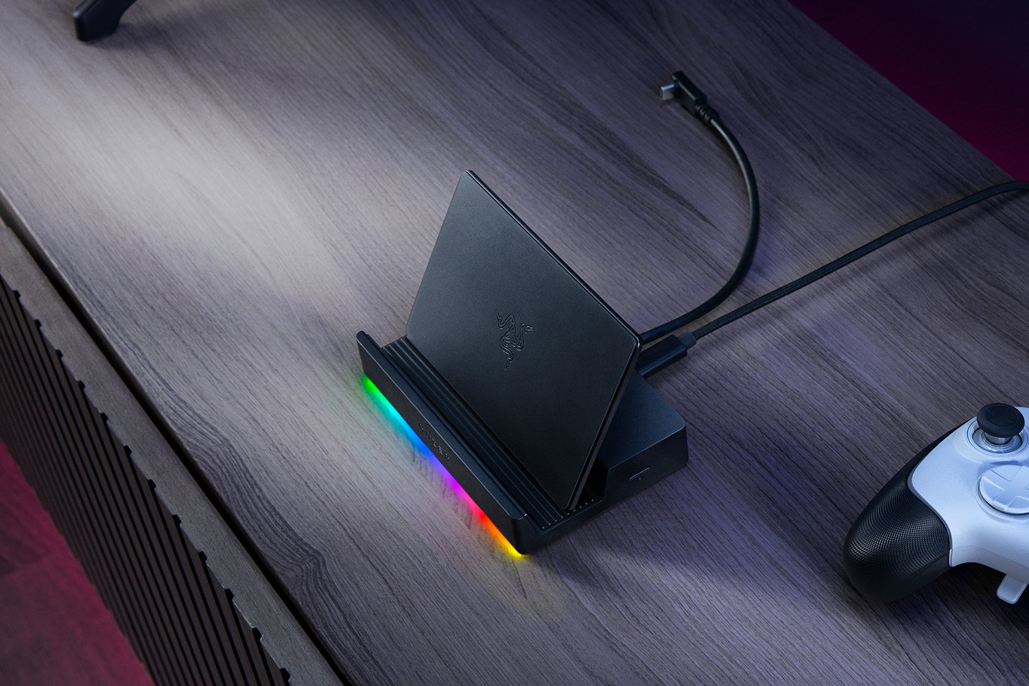 Razer Handheld Dock Chroma