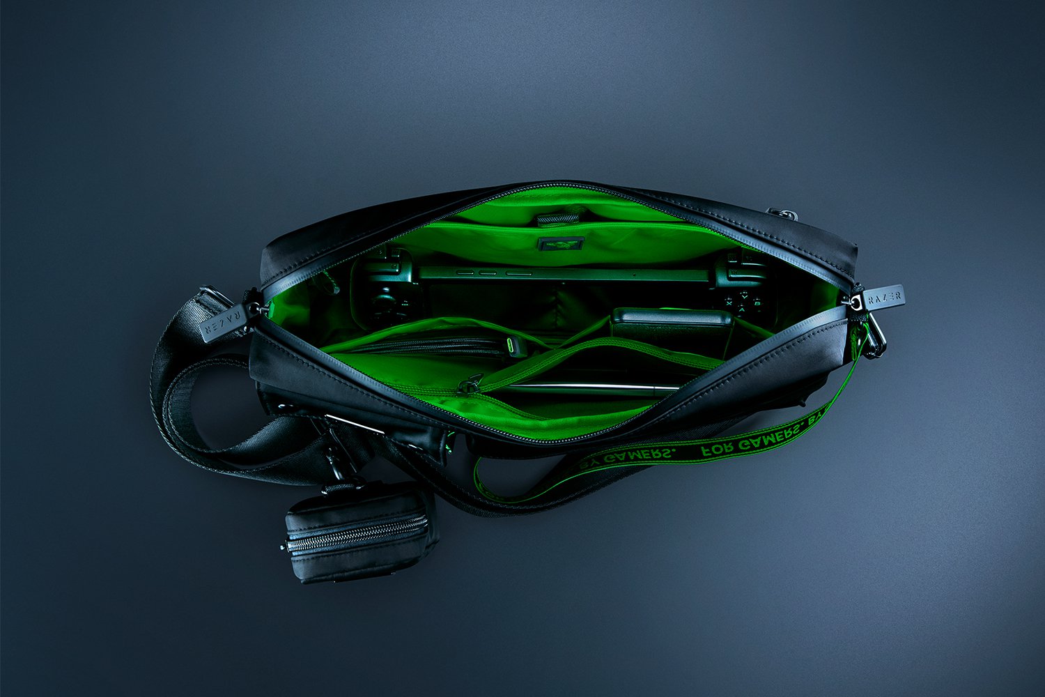 Razer Xanthus Crossbody Bag | Gear & Apparel 