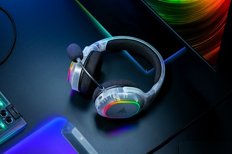 Razer Barracuda X Chroma - Phantom White Edition -view 1