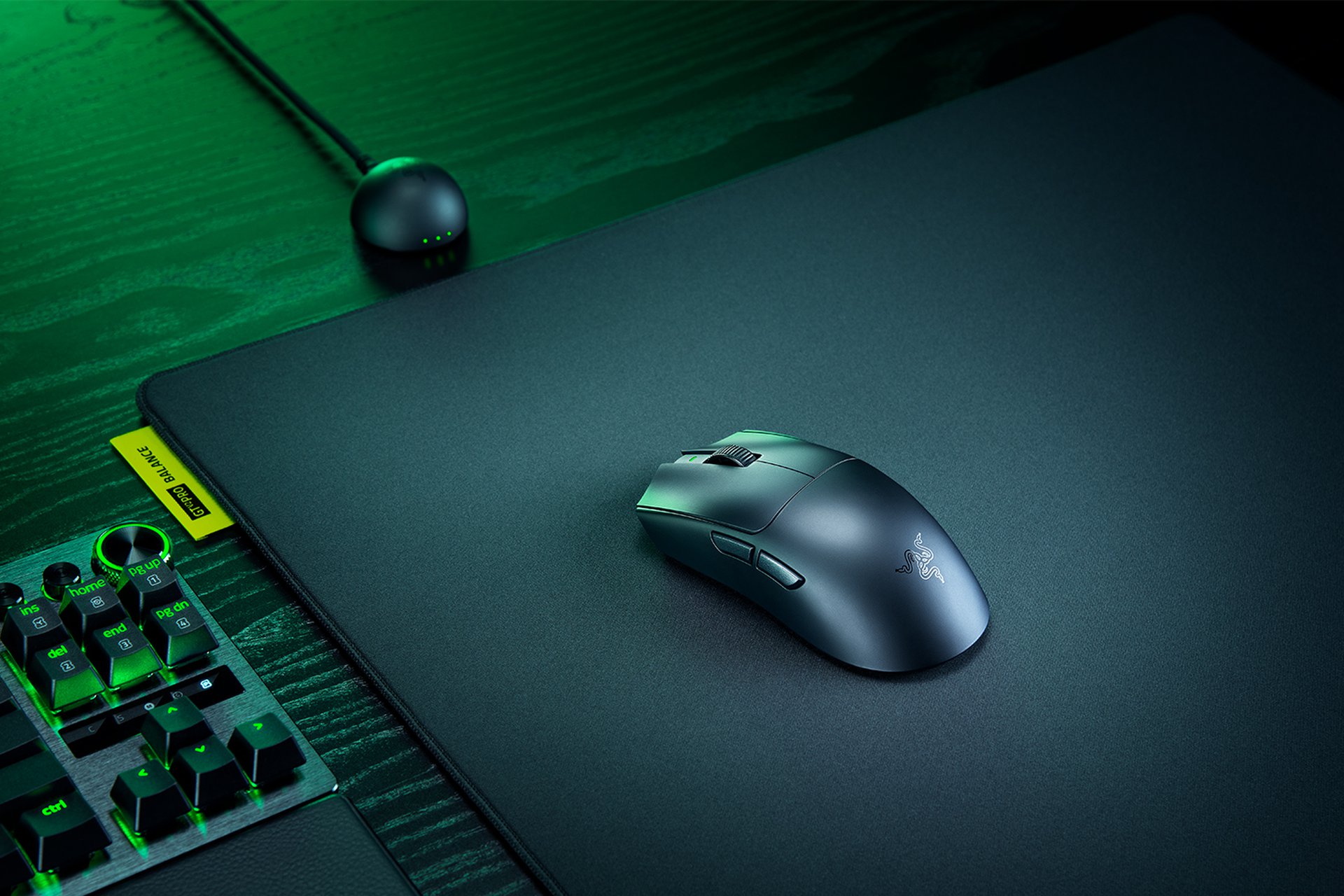 Razer Viper V4 Pro - ブラック | マウス